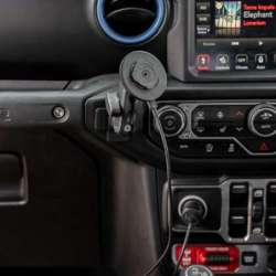 QUAD LOCK WIRELESS CHARGING HEAD V2 SCHWARZ